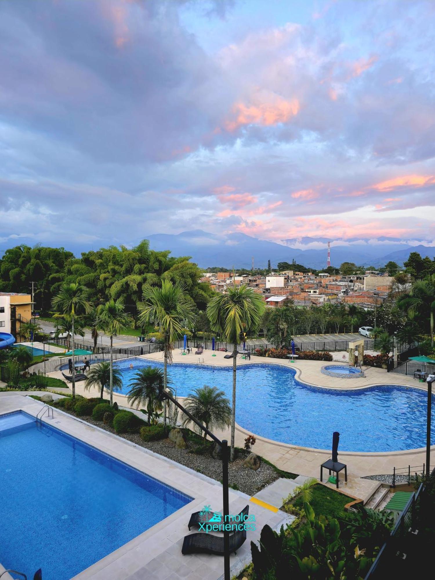 Apartamento Privado Vacacional A 5M Del Aeropuerto, 20 Minutos Del Parque Del Cafe Y Centro De Armenia Con 4 Piscinas, 3 Jacuzzi, Sauna By Molca Xperiences 3H Экстерьер фото
