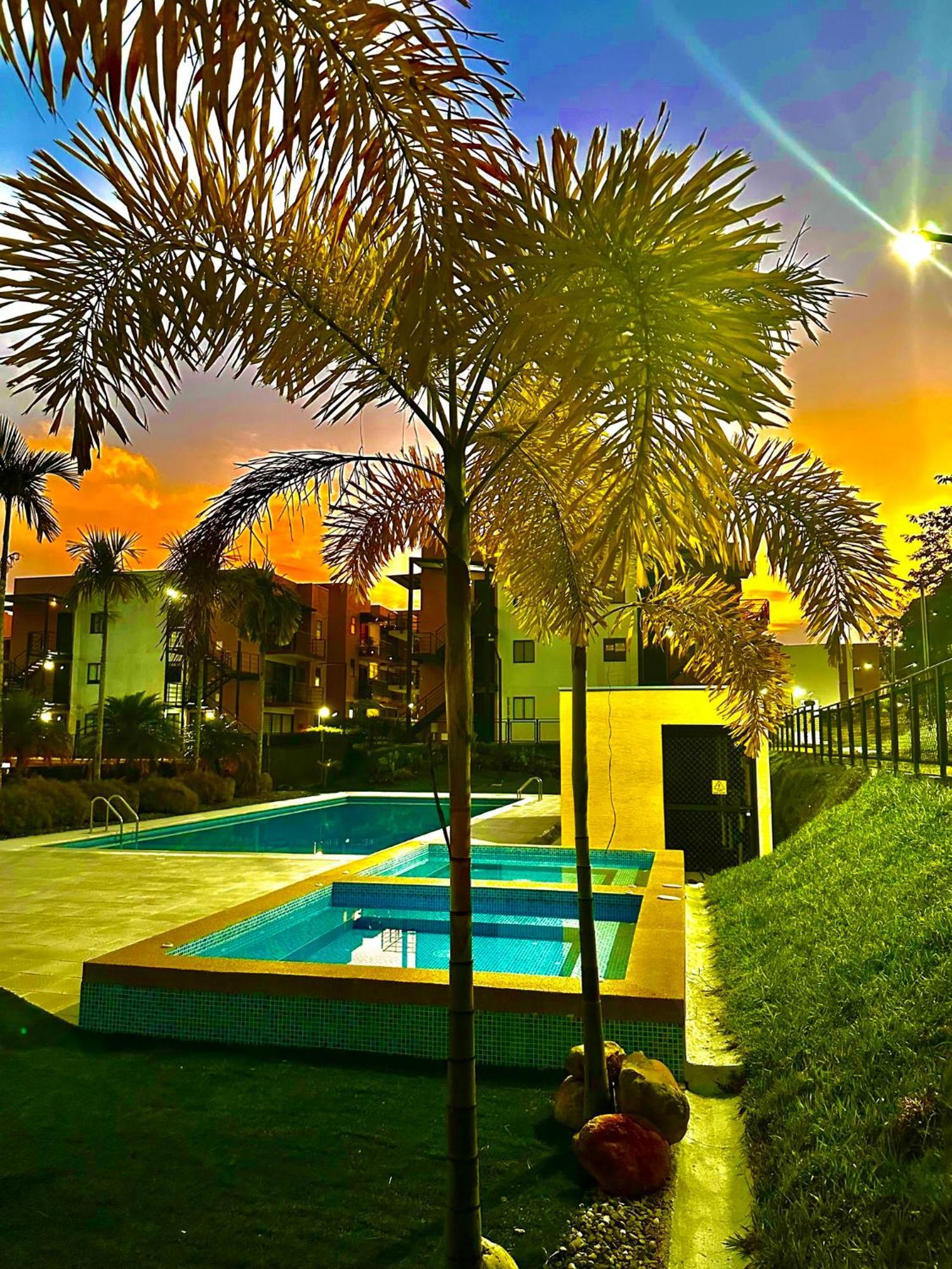 Apartamento Privado Vacacional A 5M Del Aeropuerto, 20 Minutos Del Parque Del Cafe Y Centro De Armenia Con 4 Piscinas, 3 Jacuzzi, Sauna By Molca Xperiences 3H Экстерьер фото